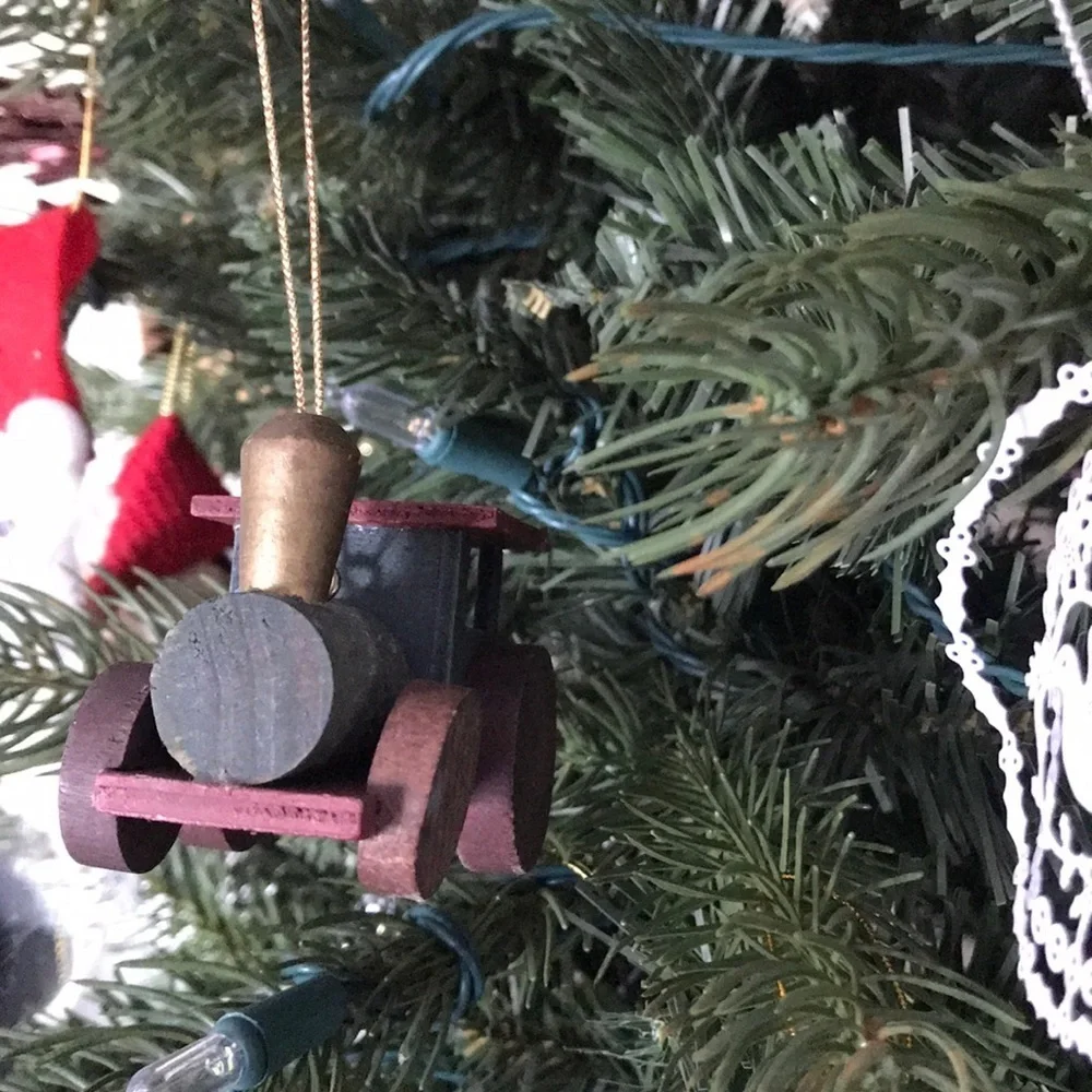 ❤️Rare Vintage Hand Carved Wooden Car Ornament‼️FINAL SALE